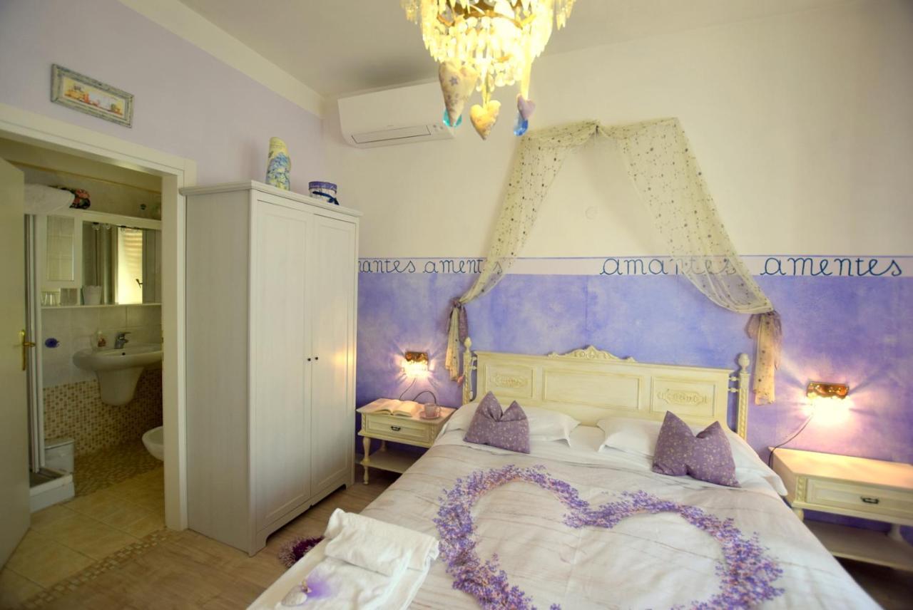 Villa Le Fate Dimora Di Charme Con Piscina Lazise Exterior foto